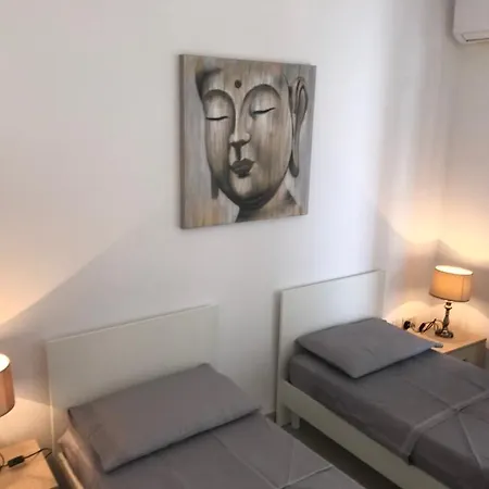 Let Me Host - Palace Towers Appartement *