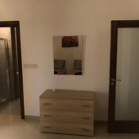 Apartamento Let Me Host - Palace Towers *